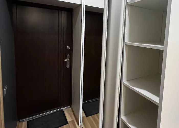 Dzīvoklis Artilerijas Iela 25 *